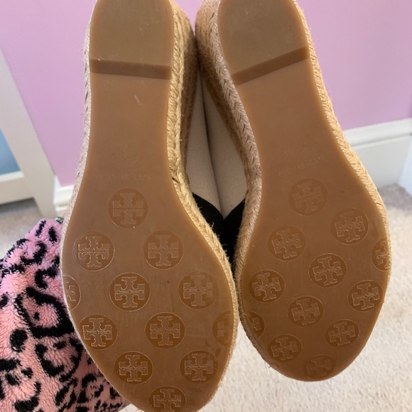 TORY BURCH PLATFORM SANDALS - Picture 3 of 5